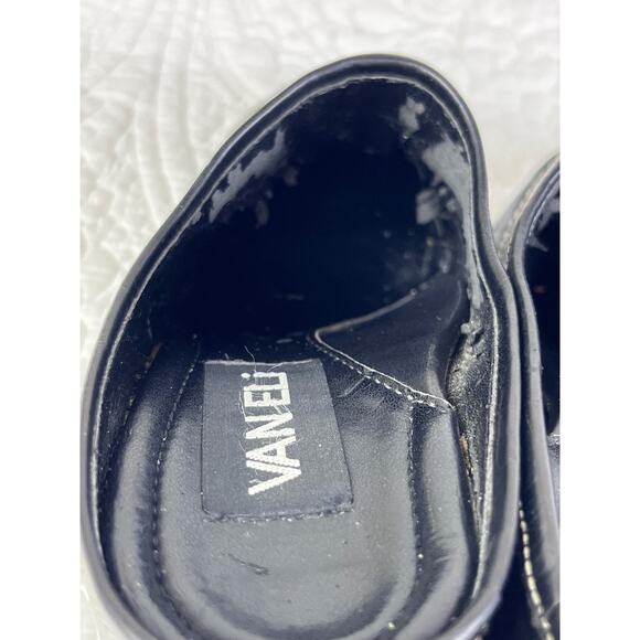 Vaneli Women's Size 7N Black Leather Preppy Summer Sandals Mules Clogs - Picture 6 of 10